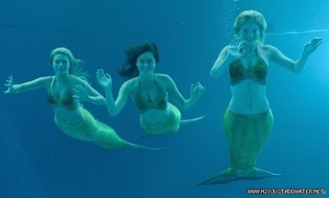 mermaid-girls-3-h2o-just-add-water-12934319-500-300.jpg